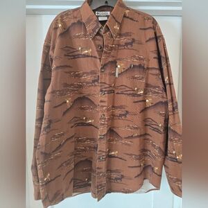 Columbia River Lodge Deer Button Down Deer Shirt Sz. L Hunting